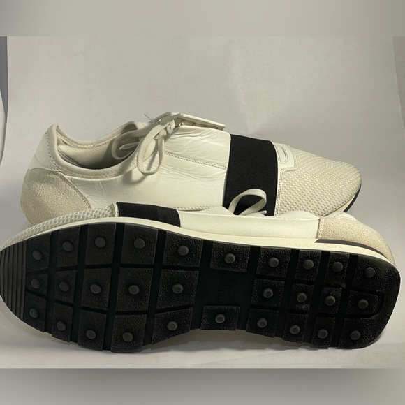 BALENCIAGA - Race Runner Sneakers White - Picture 7 of 7